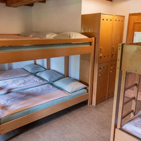 Brugg Youth Hostel Bagian luar foto